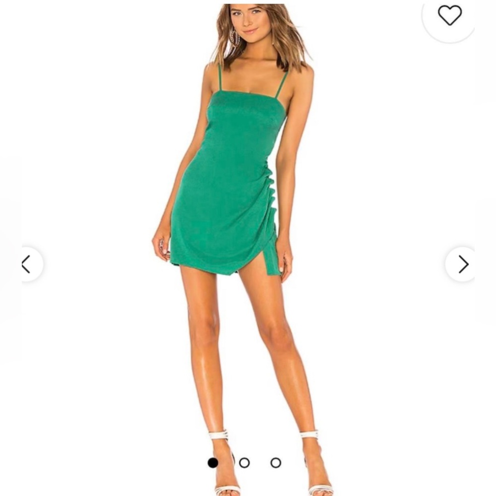 Lovers + friends green mini dress. Barely worn. Good condition.